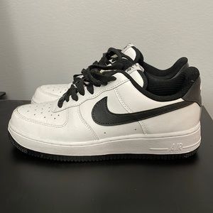 Nike Air Force 1; size 7.5; never been worn